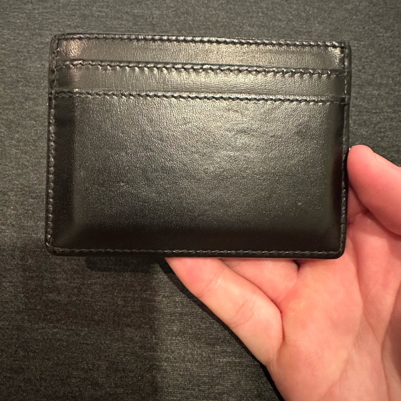 SAINT LAURENT
Cassandre Logo-Appliquéd Leather Cardholder - Picture 2 of 4